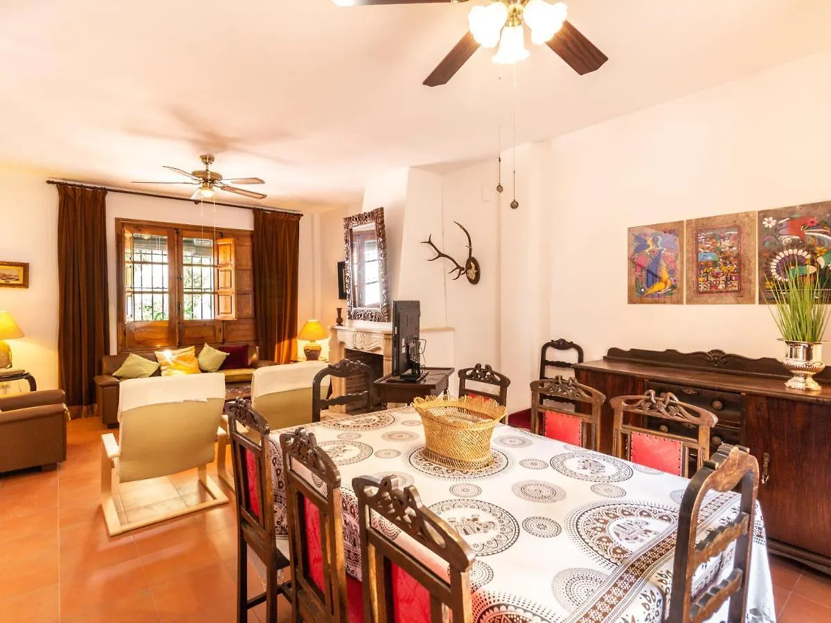 Casa Los Cipreses Melegis Holiday home