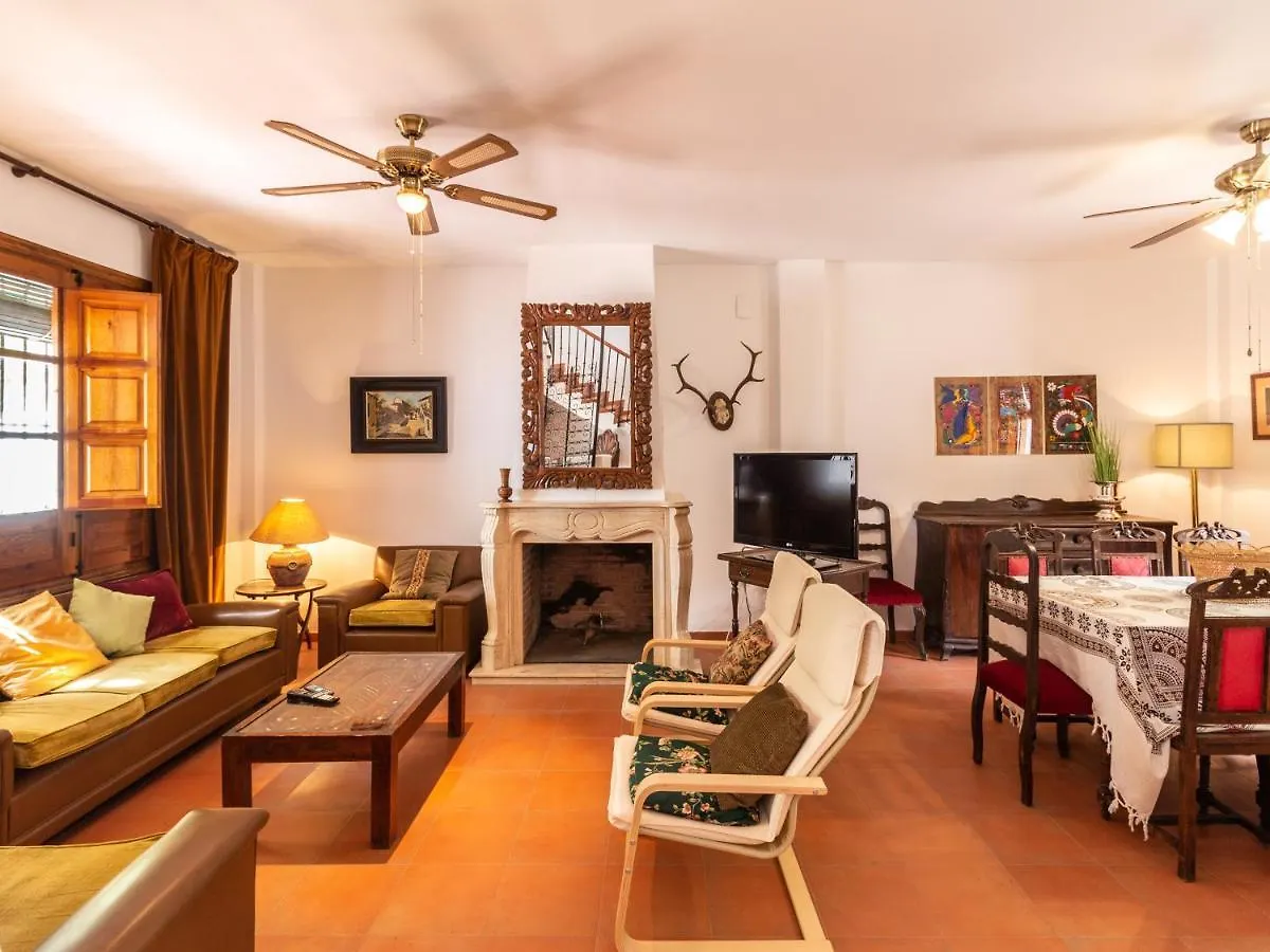 Casa Los Cipreses Melegis
